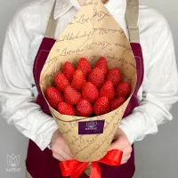 Букет Клубничный без шоколада S Букет Клубничный без шоколада S