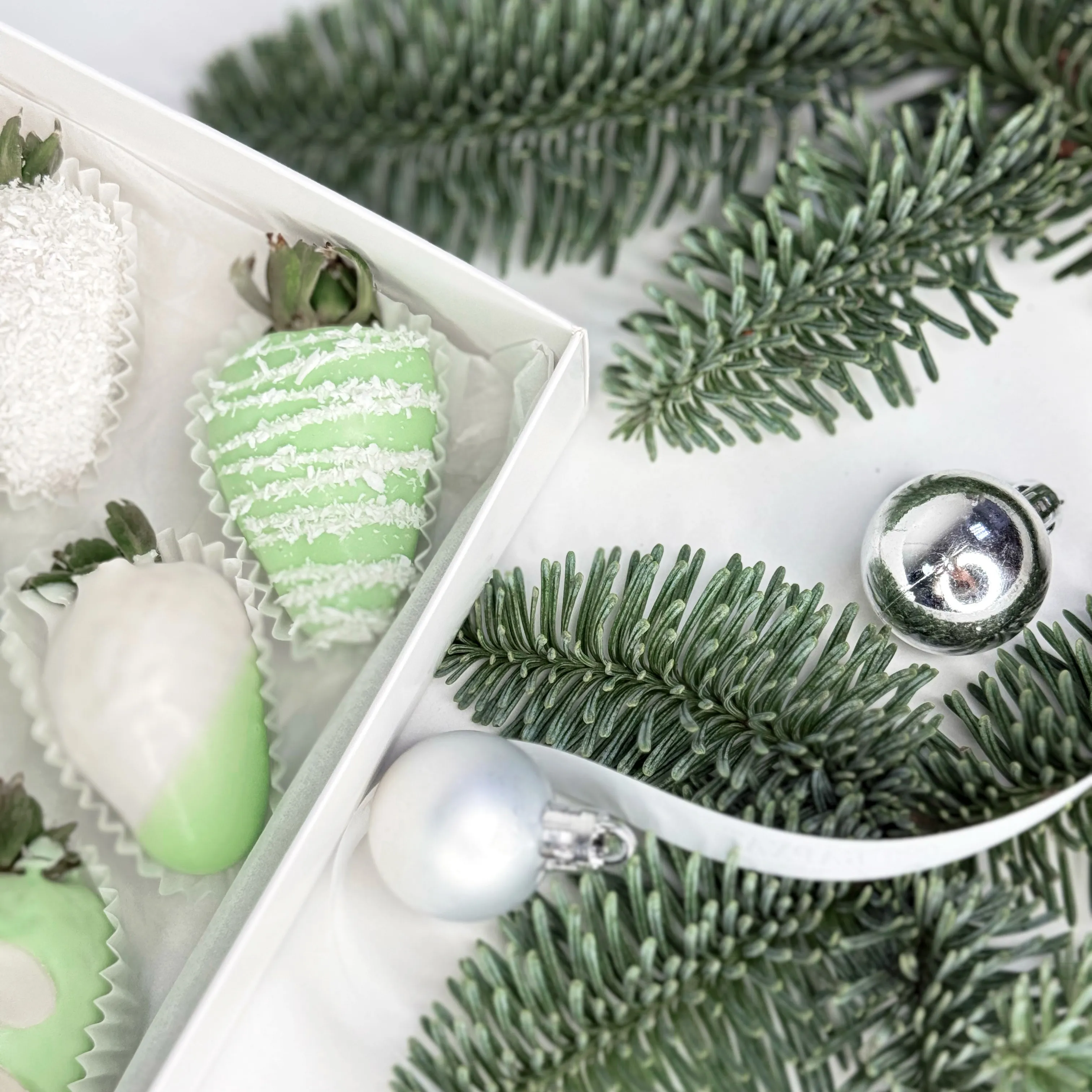 Букет Клубника в шоколаде Зелёный огонёк