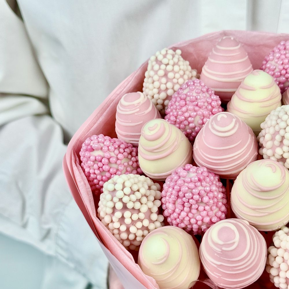 Букет Клубничная невеста