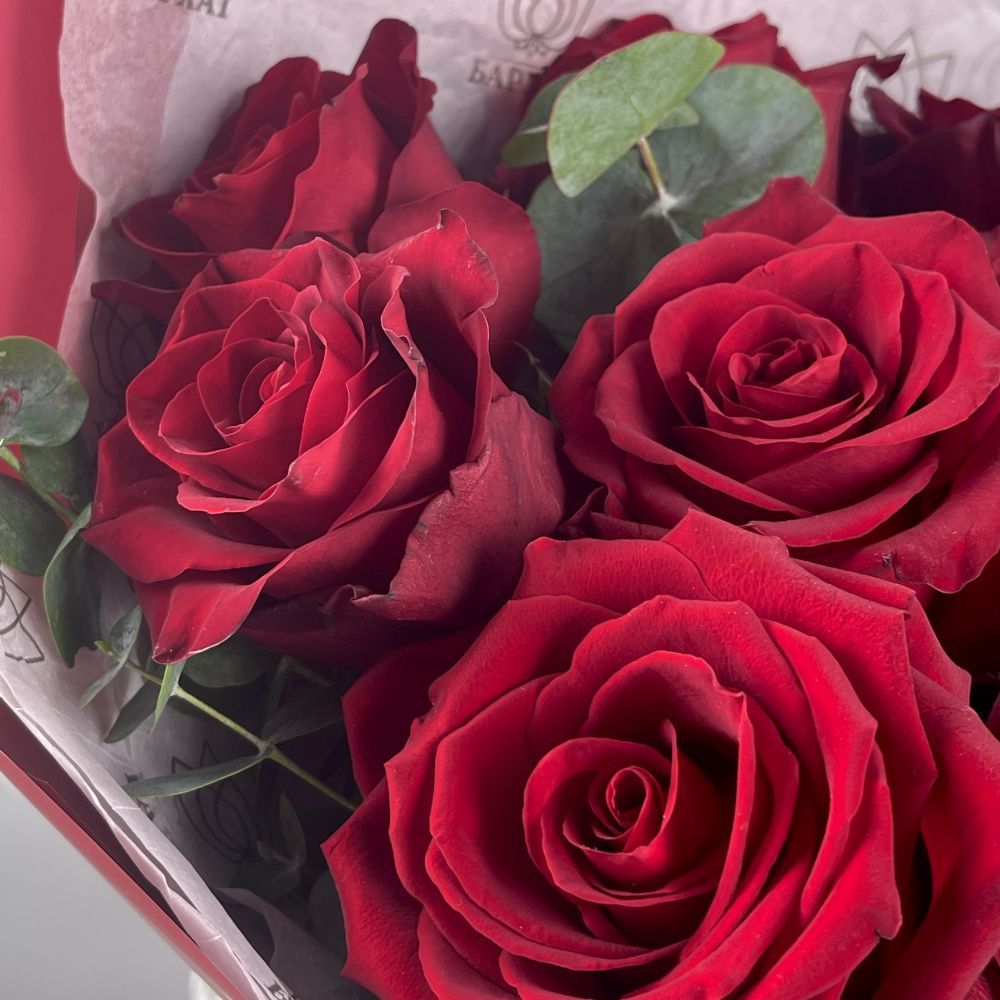Букет Монобукет из красных роз №1